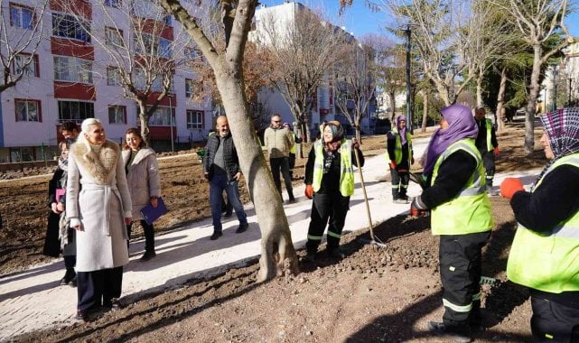 Herkesin dilindeki belediye başkanının bir sürü fotoğrafı ortaya çıktı 174