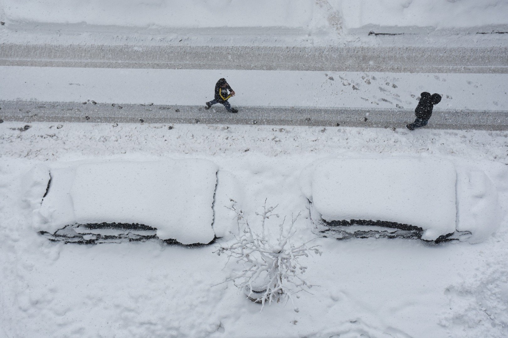 Fotoğraflar Türkiye'nin doğusundan. Kar bir metreyi geçti 8