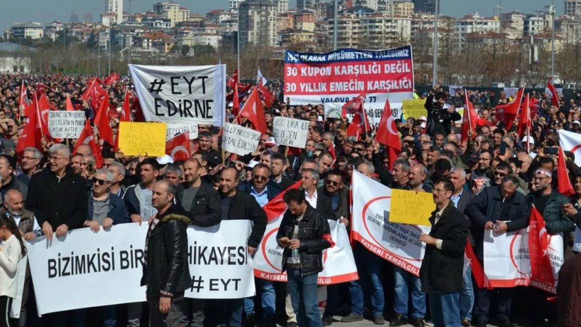 AKP'li üst düzey isimden milyonlarca EYT'liye kötü haber 17