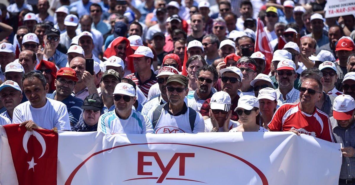 AKP'li üst düzey isimden milyonlarca EYT'liye kötü haber 12