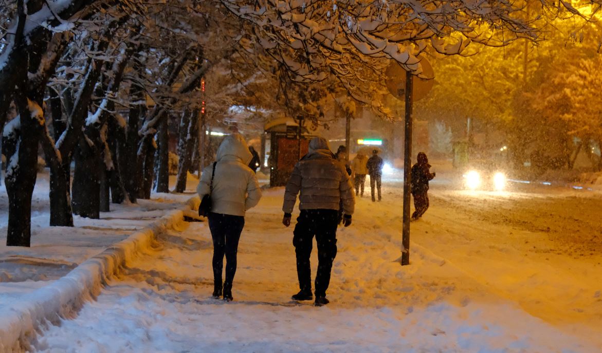 Kar ve tipi Ankara'yı beyaza bürüdü  59