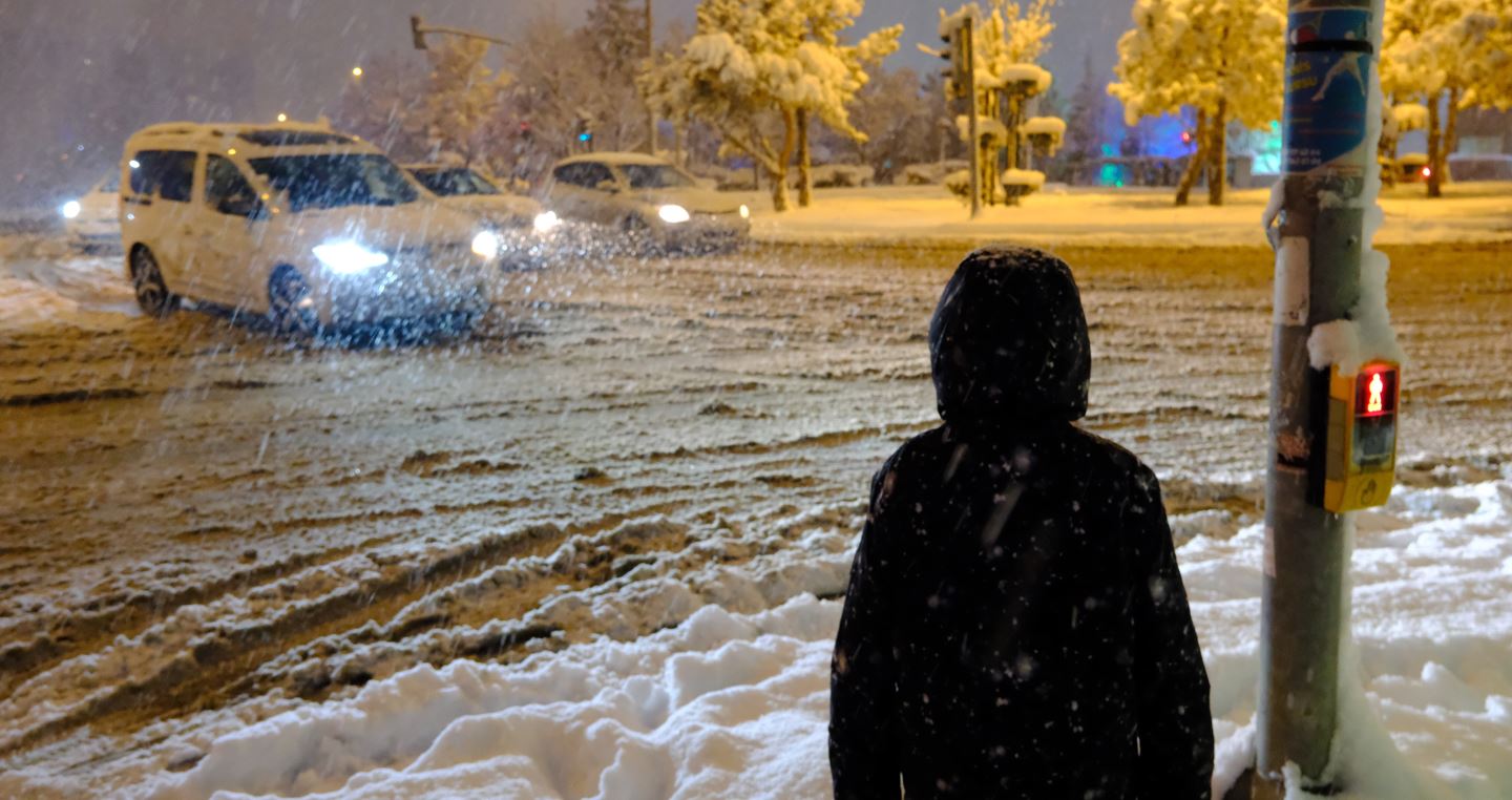 Kar ve tipi Ankara'yı beyaza bürüdü  57