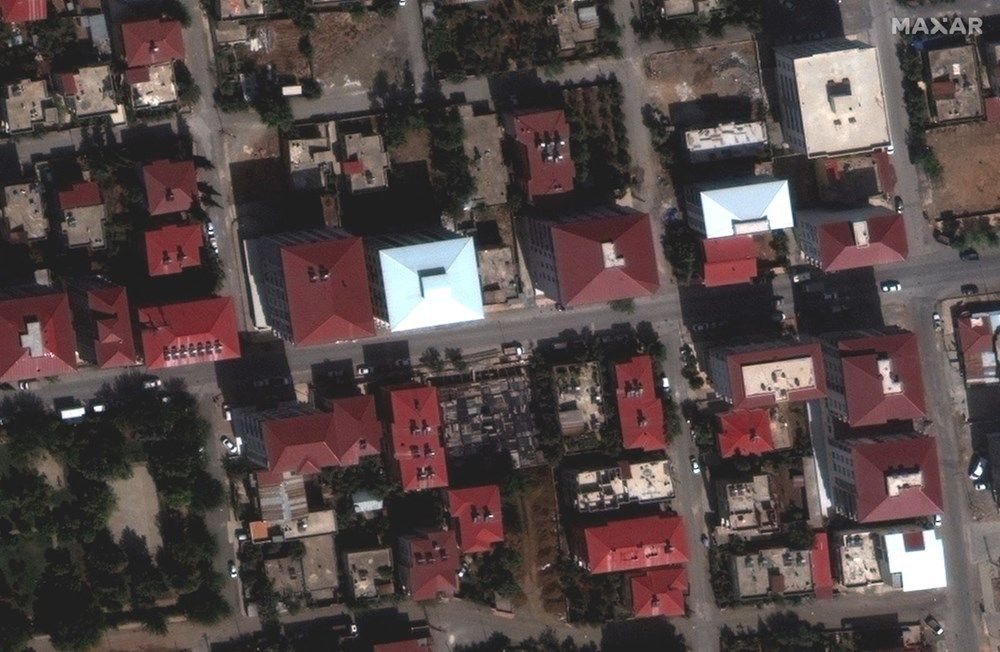 Depremdeki tahribat uydu görüntülerine yansıdı. Öncesi ve sonrası açıklandı 4