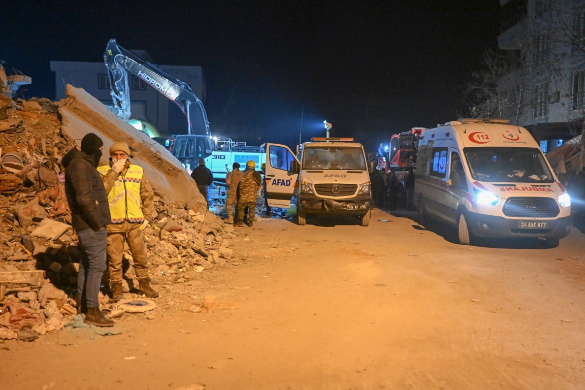 Adıyaman'da umutlu bekleyiş 12