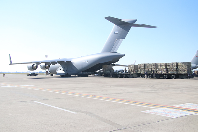 BAE, Türkiye ve Suriye'deki depremzedeler için bugüne kadar 60 yardım uçağı gönderdi 5