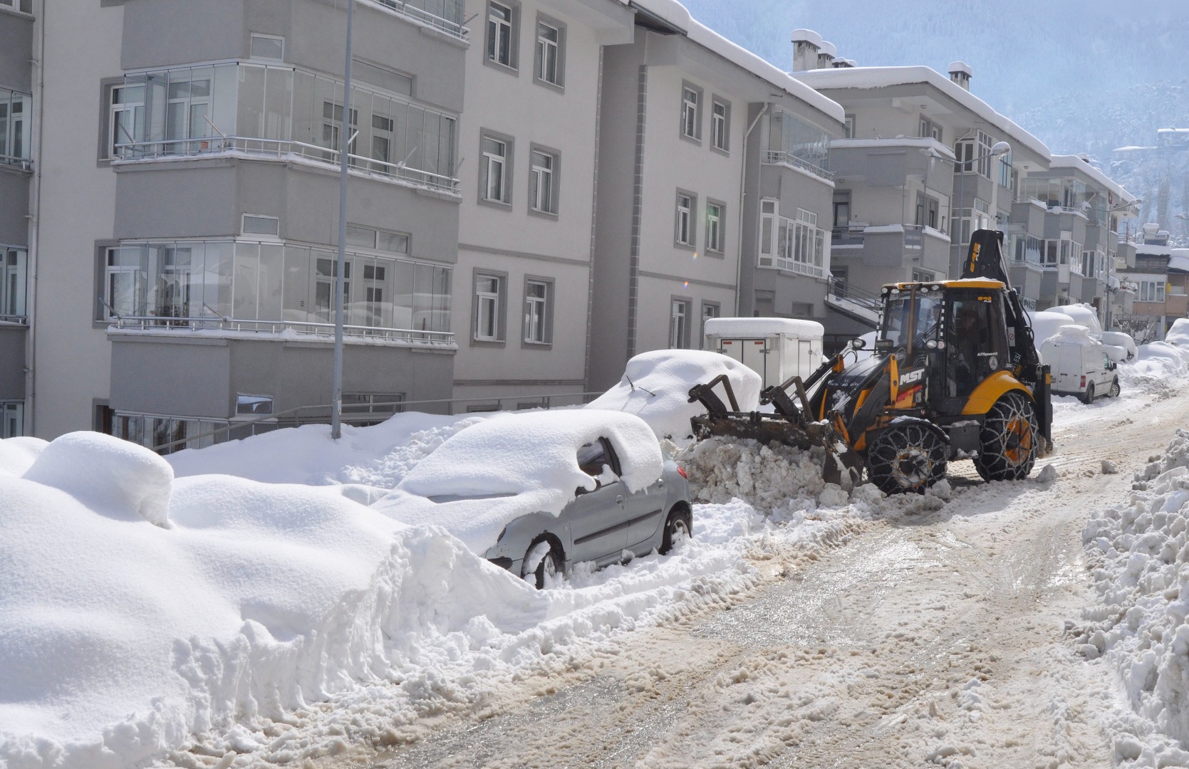 5 ilde 759 yerleşim yerine ulaşım sağlanamıyor 13