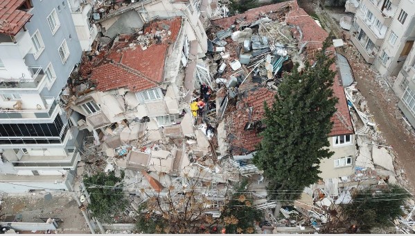 Deprem üstüne deprem yaşayan Hatay hayalet şehre döndü 7