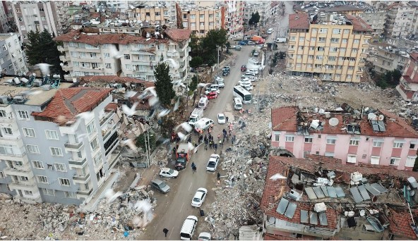 Deprem üstüne deprem yaşayan Hatay hayalet şehre döndü 8