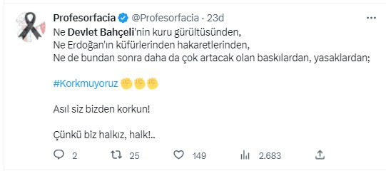 Türkiye Beşiktaş'tan istifa eden Devlet Bahçeli'yi konuşuyor. Beşiktaş taraftarı 'Hükümet istifa' diye bağırdı Bahçeli Beşiktaş'tan istifa etti 52