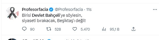 Türkiye Beşiktaş'tan istifa eden Devlet Bahçeli'yi konuşuyor. Beşiktaş taraftarı 'Hükümet istifa' diye bağırdı Bahçeli Beşiktaş'tan istifa etti 47