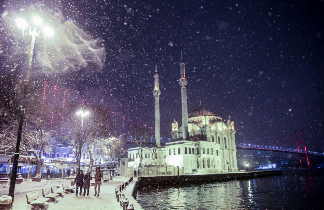 Atmosfer'de yaramaz dönem başlıyor diyen Kerem Ökten kar fırtınasının İstanbul'u vuracağı tarihi açıkladı 7