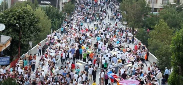 İstanbul'dan kaçan kaçana. İki şehre akın edildi 14