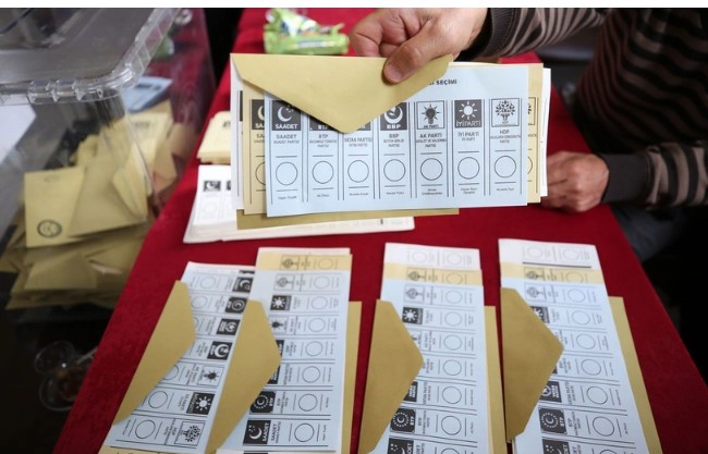 Fatih Portakal'ın seçim anketinde dev fark. Tam 1 milyon kişi oy kullandı 3