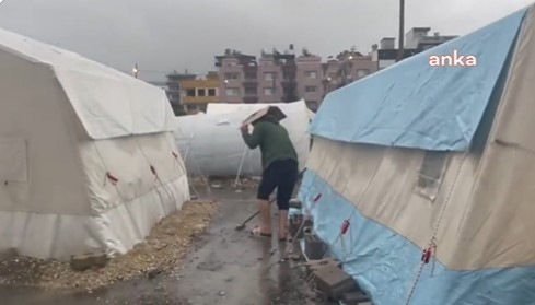 Çadır kentleri su bastı: Depremde ölmedik suda öleceğiz devlet bizi bıraktı 25