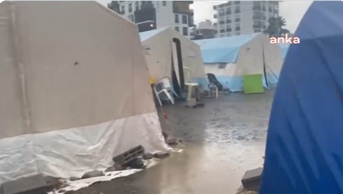 Çadır kentleri su bastı: Depremde ölmedik suda öleceğiz devlet bizi bıraktı 19