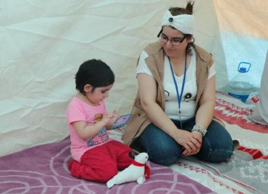 Depremden 2 saat önce eşi ve kızını evden kovdu. Onlar hayatta kaldı kendi öldü 3