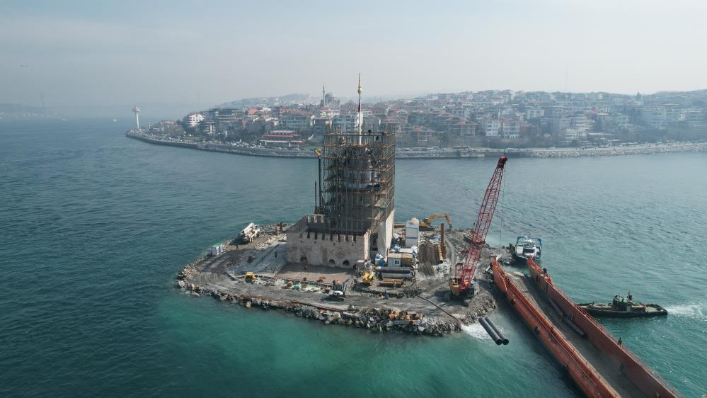 Kız Kulesi'nin restorasyon öncesi fotoğraflarında, betonda deniz kumu ve midye kabuğu ortaya çıktı 2