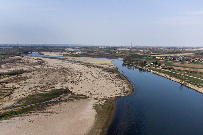 İtalya'nın en büyük nehri Po'da kuraklık sıkıntısı 20