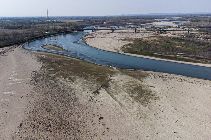 İtalya'nın en büyük nehri Po'da kuraklık sıkıntısı 18