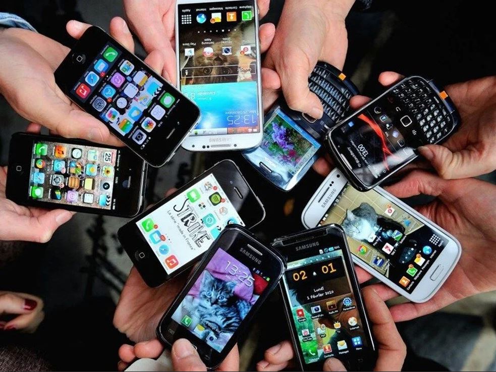 Cep telefonlarına büyük zam yolda: Tarih verildi 6