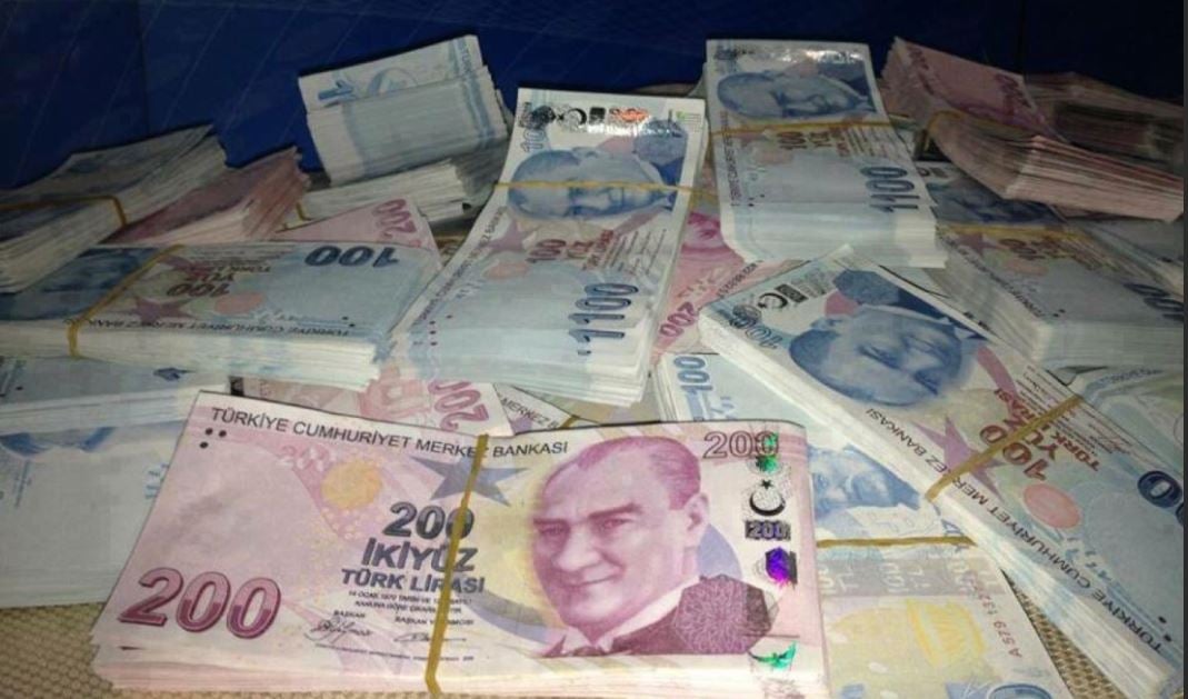 Bankalar EYT'liler için promosyon yarışına girdi. O banka çıtayı zirveye taşıdı 6