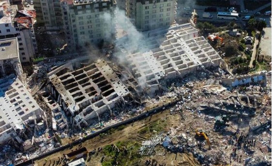Skandal. Depremde binaların yıkılma nedeni ortaya çıktı 17