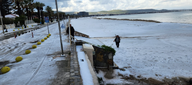 İzmir beyaza büründü. Hayırdır inşallah 5