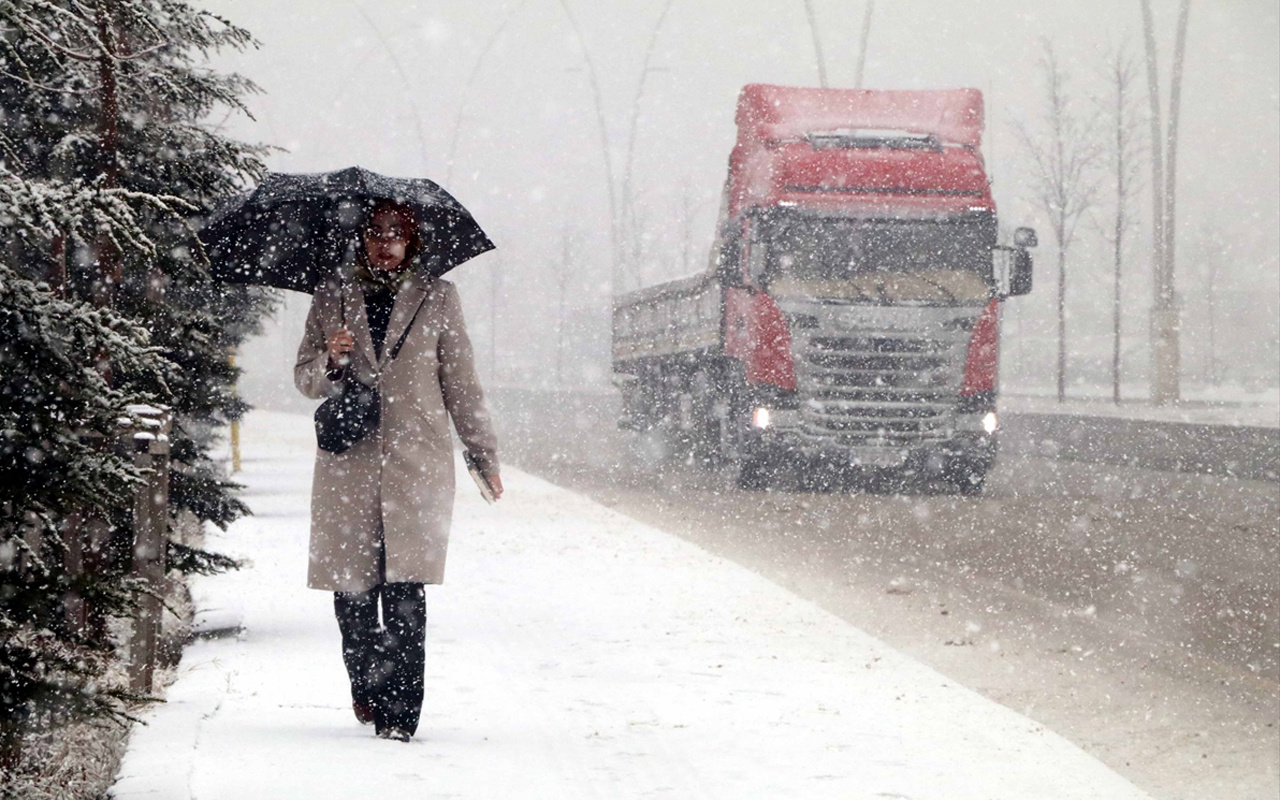 Meteoroloji'den kar uyarısı: Hafta sonu için plan yapmadan önce dikkat 16