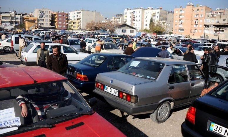 Bayram öncesi araç fiyatlarına büyük zam. Yetkili isim ikinci eldeki büyük tuzağı açıkladı  11