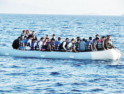 Ege Denizi’nde 89 kaçak kurtarıldı