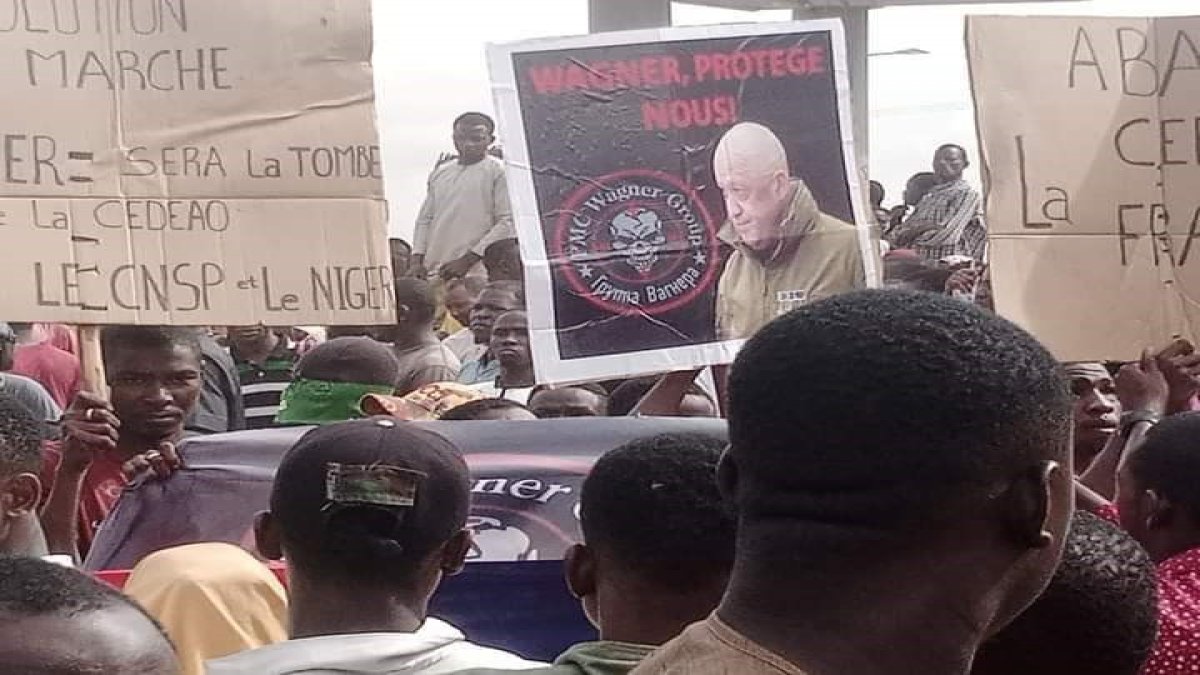 Nijer’de cunta destekçileri protestolarını sürdürüyor