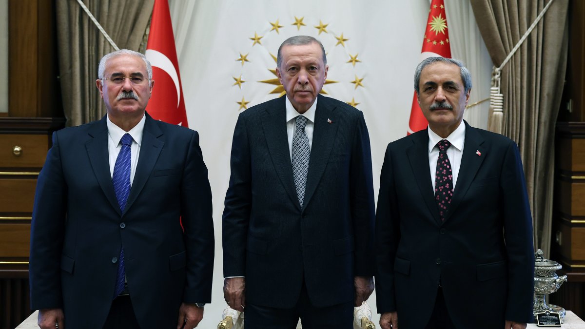 Erdoğan, Yargıtay Başkanı Akarca ile Yargıtay Başsavcısı Şahin'i kabul etti