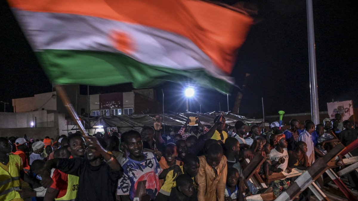 Nijer, Fransa'yı saldırı planlamakla suçladı