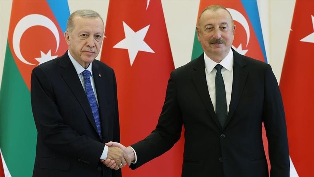 Erdoğan, Azerbaycan Cumhurbaşkanı Aliyev'le telefonla görüştü