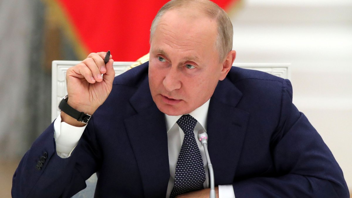 Putin Ukrayna'ya F-16 tedarikinin çatışmayı uzatacağını söyledi
