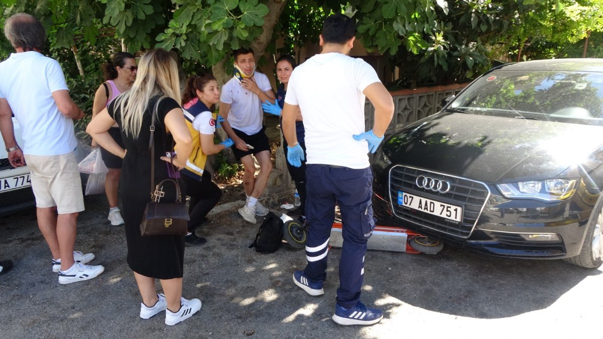 Antalya’da scooter kazası