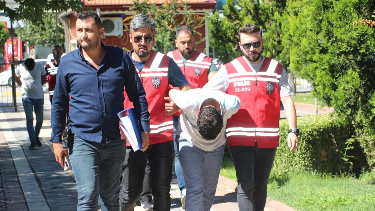 'Adınız terör olaylarına karıştı' yalanıyla dolandırıcılığa 4 tutuklama