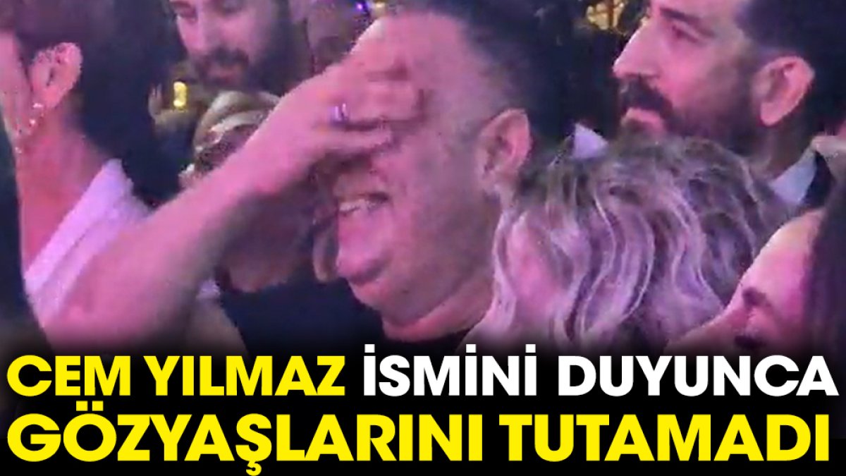 Cem Yılmaz Özkan Uğur'un adını duyunca gözyaşlarını tutamadı