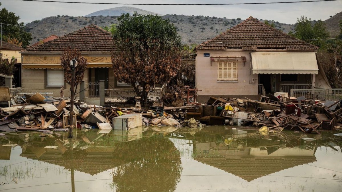 Yunanistan'da felaketler bitmiyor. Ülkeyi ikinci kez sel vurdu