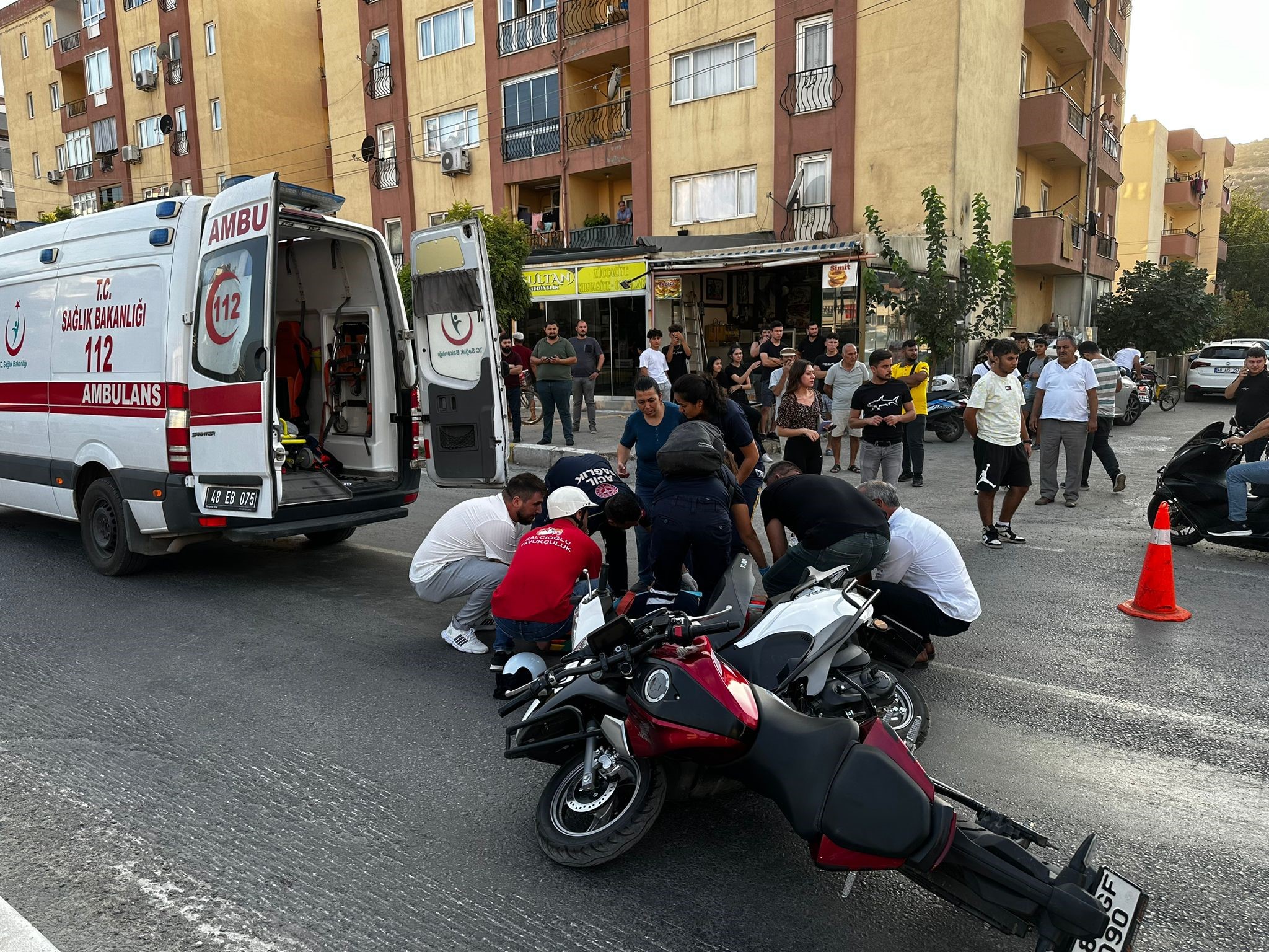 Muğla'da motosikletler çarpıştı: 2 yaralı