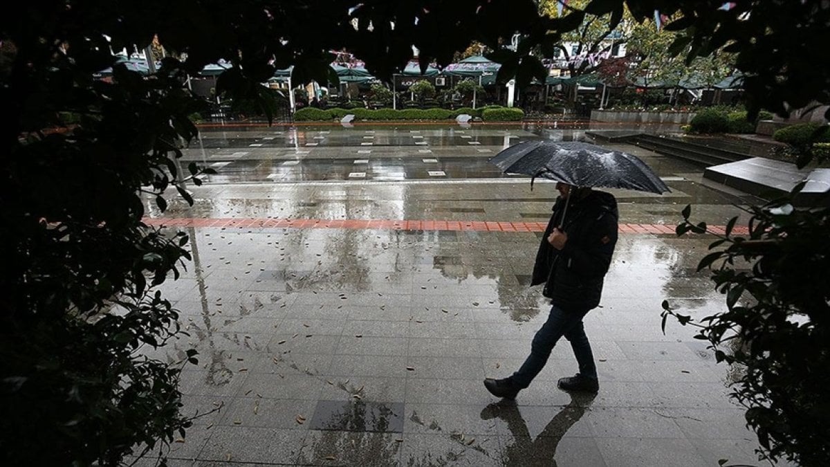 Meteoroloji saat verip 7 ili uyardı. Yarın sabah kuvvetli geliyor