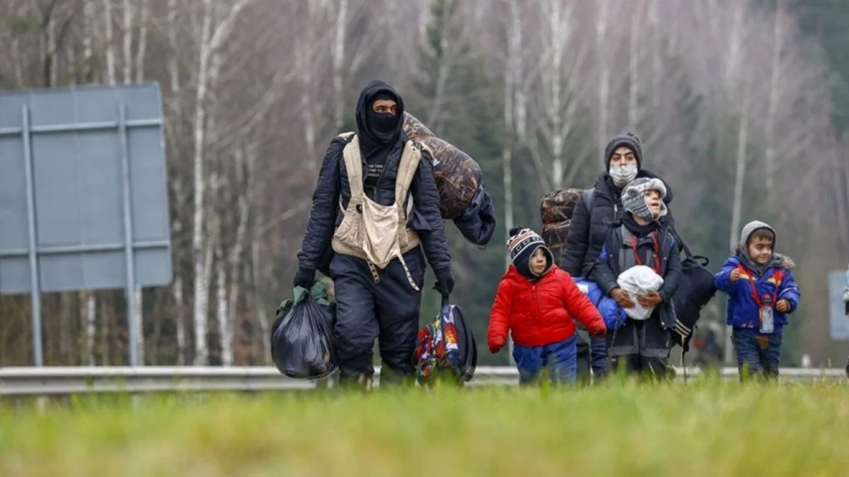 Polonya'dan göçmen çıkışı: Lampedusa olmak istemiyoruz