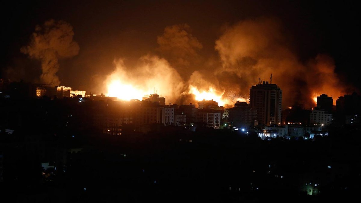 İsrail'in Gazze'ye düzenlediği saldırılarda ölenlerin sayısı 704'e yükseldi