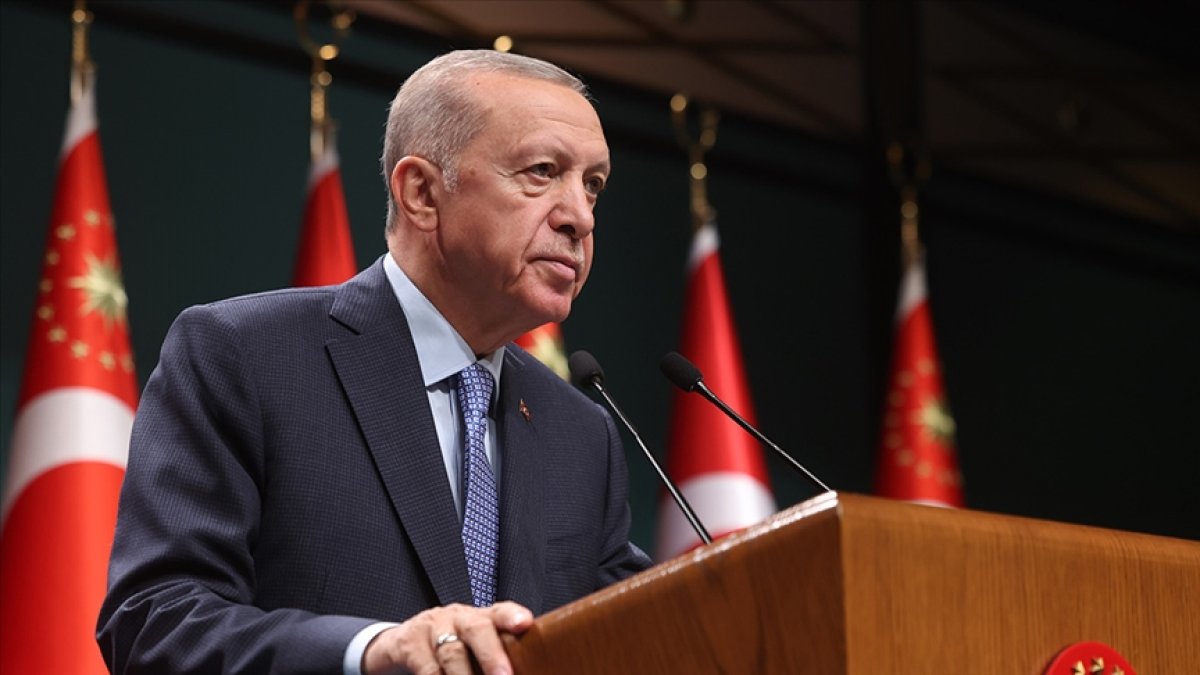 Erdoğan'dan şehit Uzman Çavuş Çakmak'ın ailesine taziye mesajı