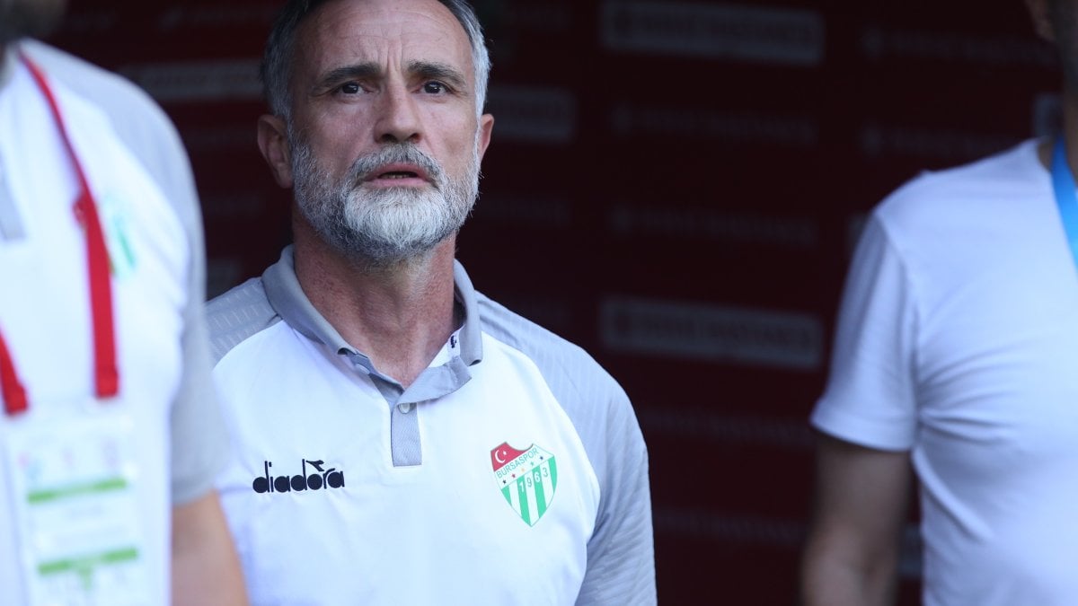 Bursaspor'un yeni teknik direktörü belli oldu