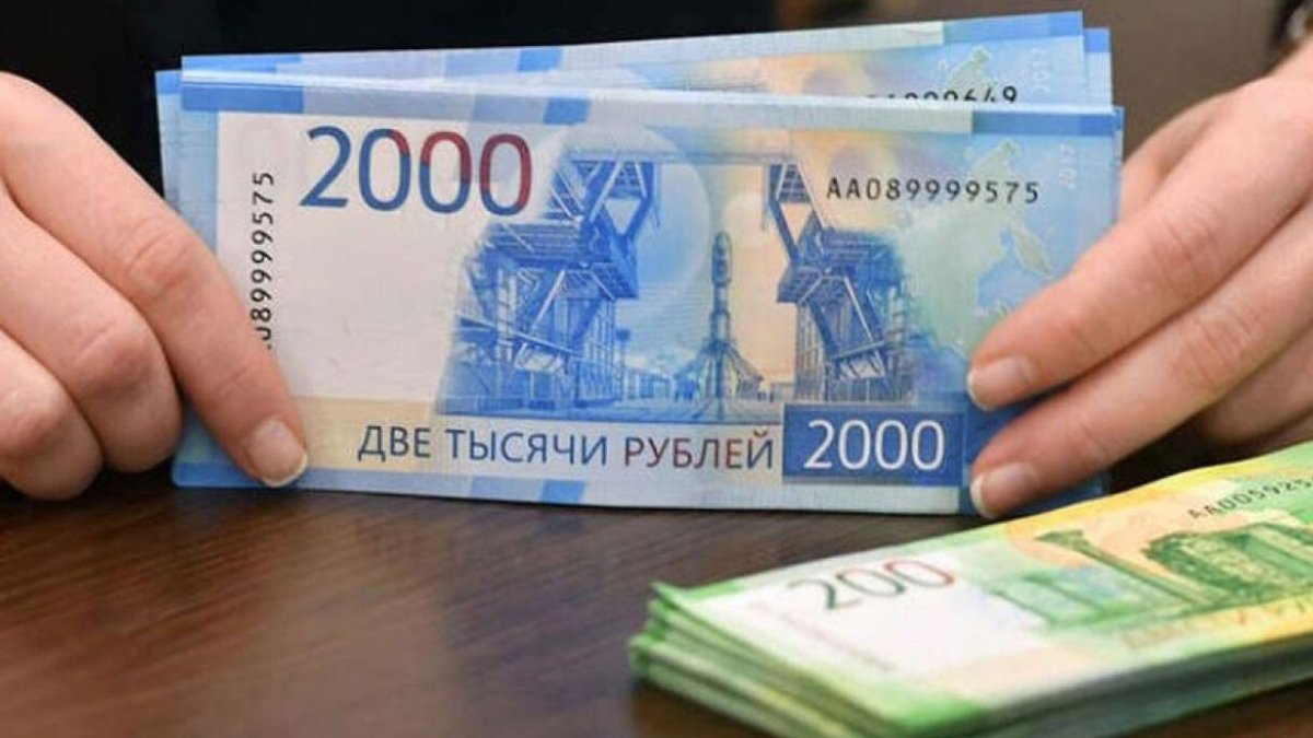 Rusya'dan rublenin değer kaybına önlem