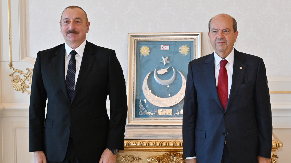 KKTC Cumhurbaşkanı Tatar'dan Aliyev'e tebrik