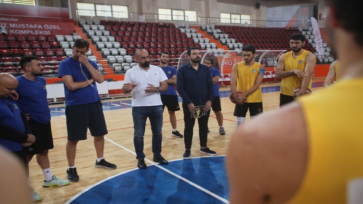 Harem Spor Türkiye Erkekler Basketbol 1. Ligi'nde dikkat çekiyor