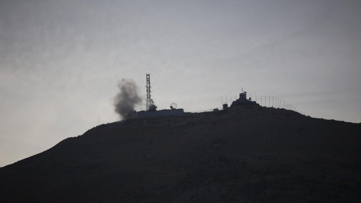 İsrail, Lübnan'daki Hizbullah hedeflerine saldırdı