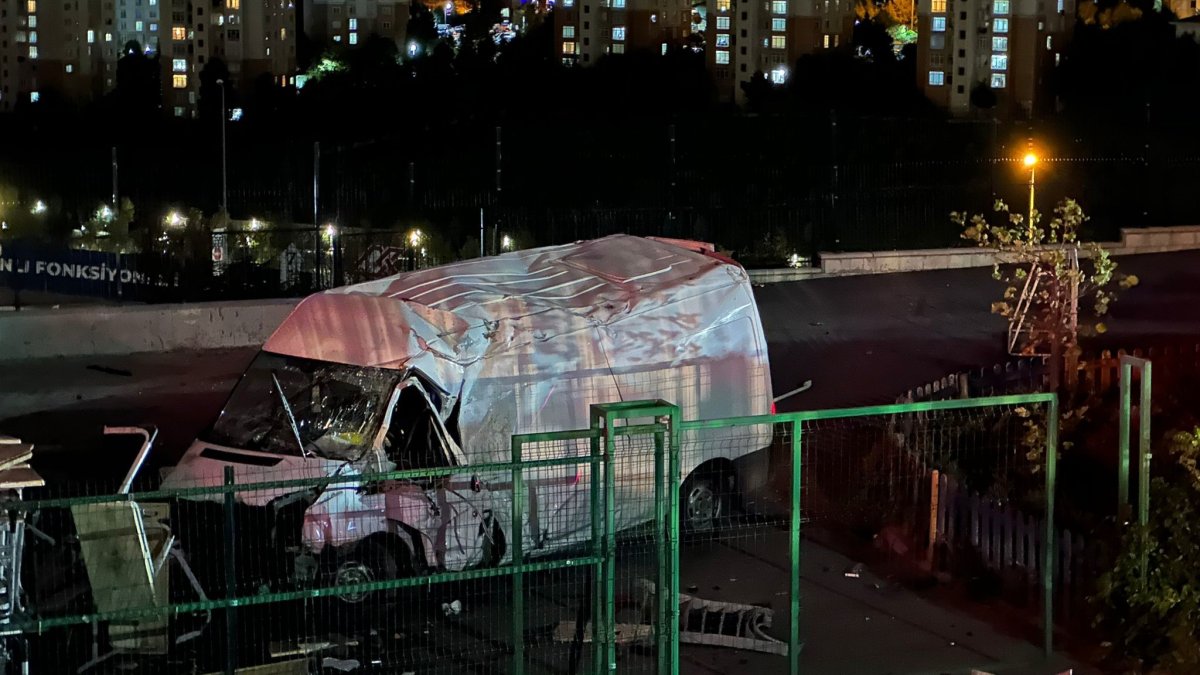 Başakşehir'de feci kaza: 1 ölü, 1 yaralı